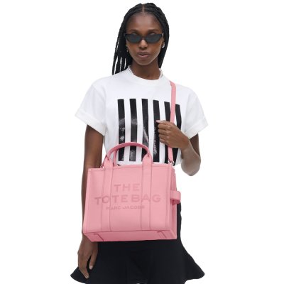 THE LEATHER MEDIUM TOTE BAG